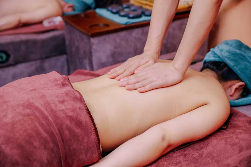 Lợi ích khi Massage bằng thảo dược